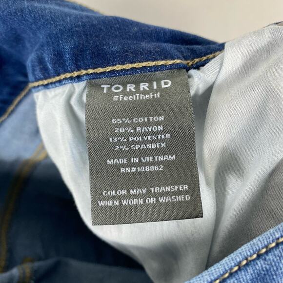 Torrid Jeggings 18 Super Soft Crop Jeans Blue Dark Wash - Picture 5 of 6